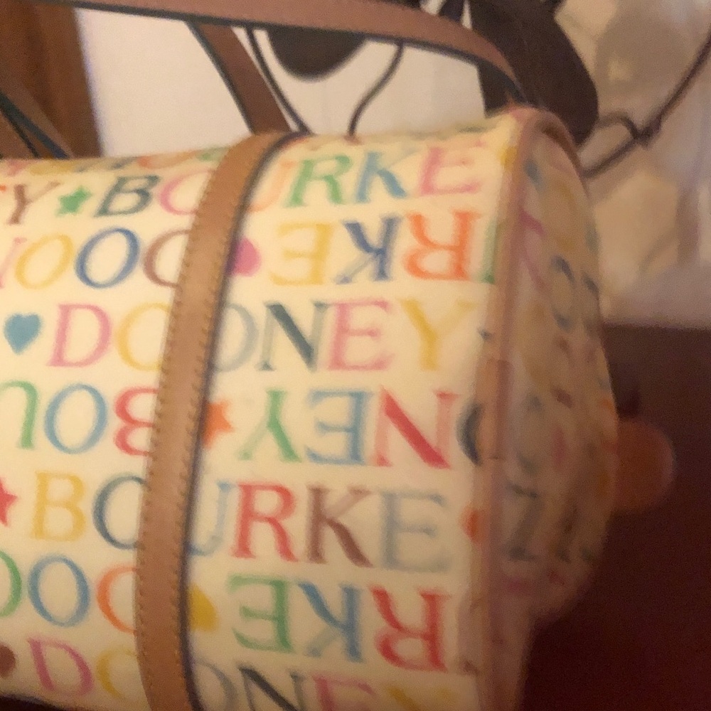 SOLD 💯Dooney & Bourke Colorful Logo Shoulder Bag - Picture 4 of 5